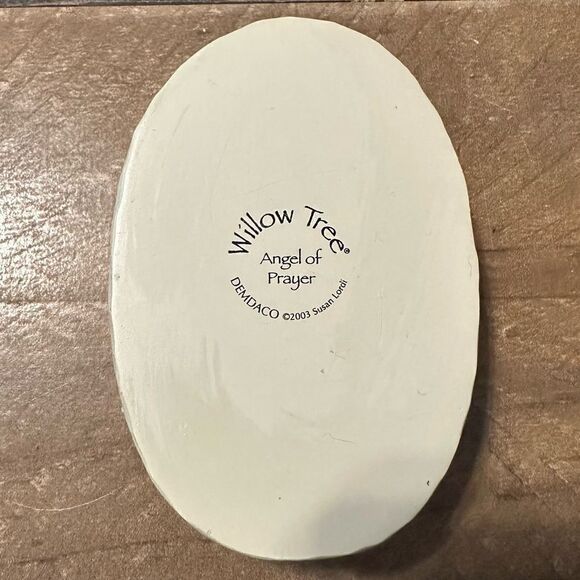 Willow Tree Angel of Prayer Trinket Box - Picture 2 of 3